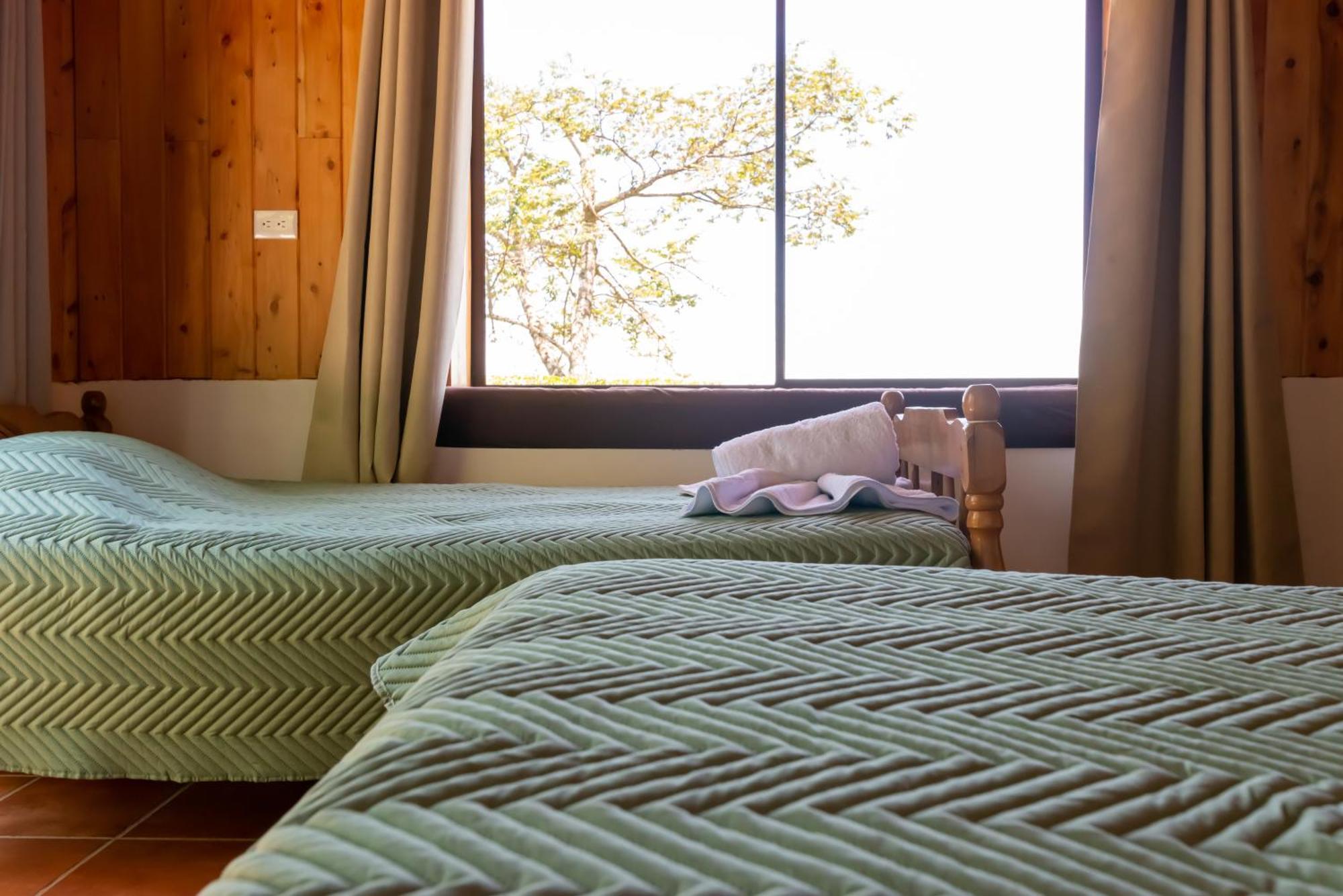 Cabinas Capulin & Farm モンテベルデ エクステリア 写真