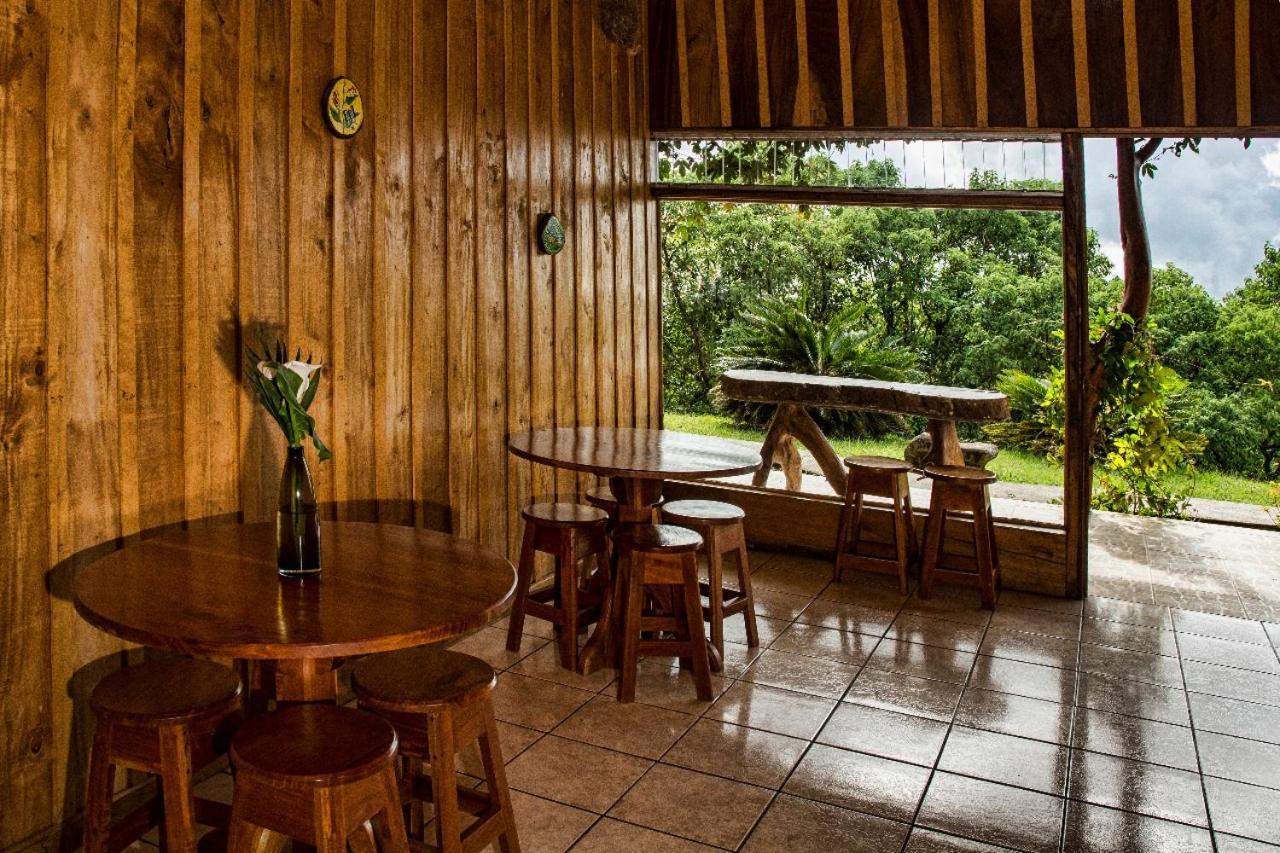 Cabinas Capulin & Farm モンテベルデ エクステリア 写真